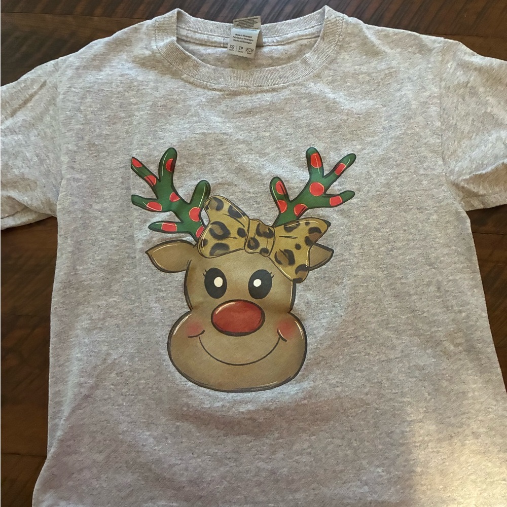 Gildan Kids Reindeer Graphic T-Shirt - Light Gray